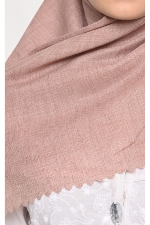 Hijab Segi 4 Voal Zaffron Lasercut Stupa Rosybrown